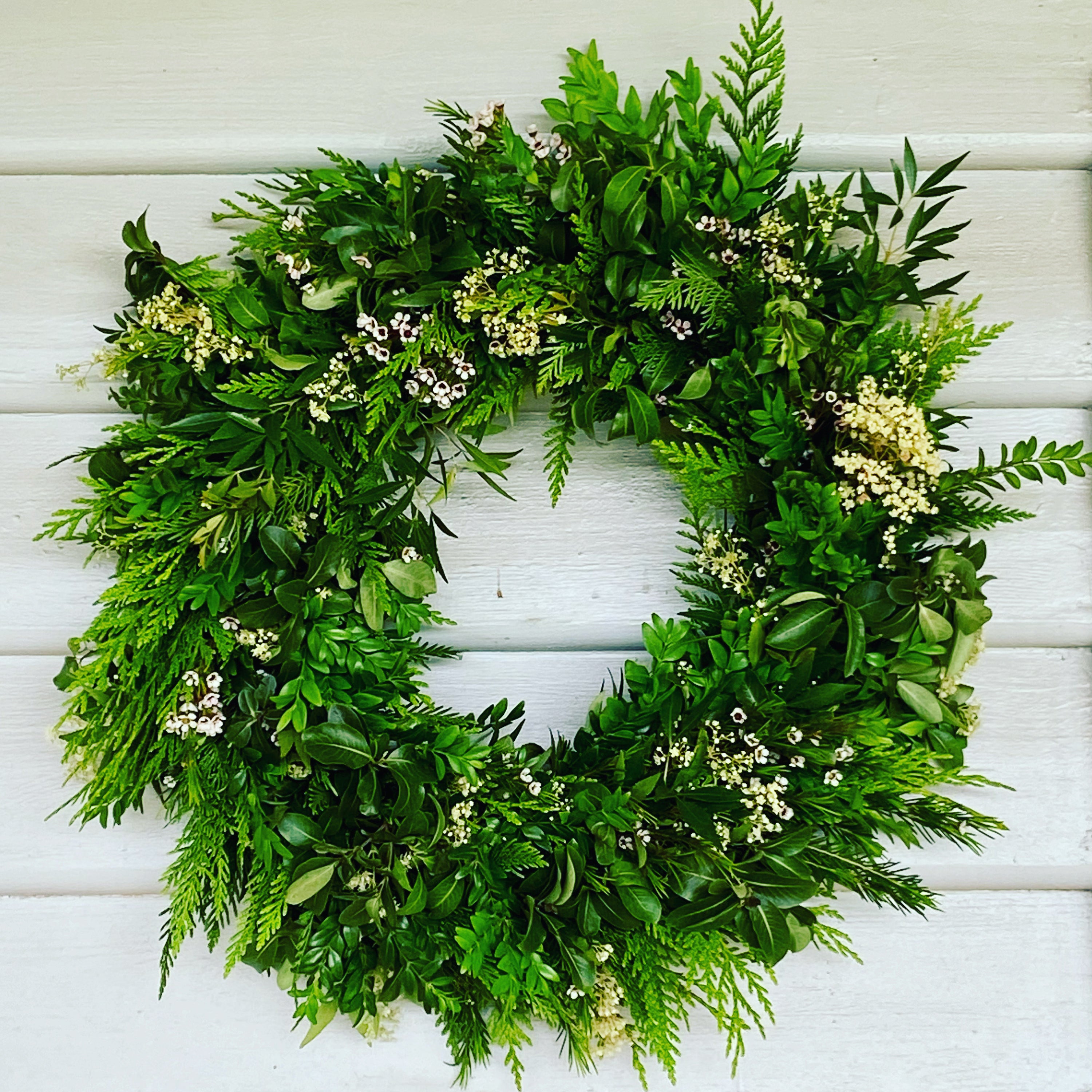 Taylor Made Blooms Christmas Wreath Workshop Finished Product Example